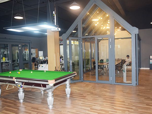 國(guó)奧門窗展廳環(huán)境